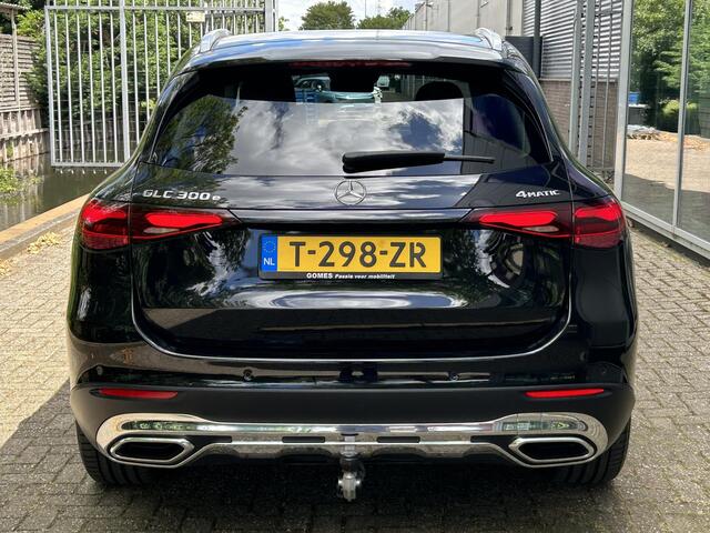 Mercedes-Benz GLC-KLASSE 300e 4MATIC | Trekhaak | Panoramadak |