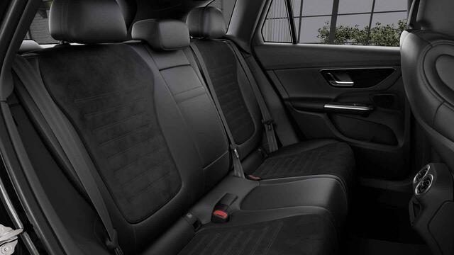 Mercedes-Benz GLC-KLASSE 300e 4MATIC Business Solution AMG | Trekhaak | Nightpakket | Panoramaschuifdak | Night Pakket | Memory Pakket |