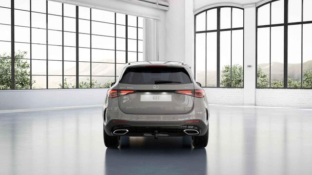 Mercedes-Benz GLC-KLASSE 300e 4MATIC Business Solution AMG | Night | Premium Pakket | Trekhaak | Panoramaschuifdak | Burmester | Memory |