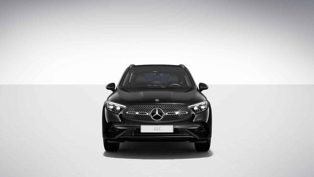 Mercedes-Benz GLC-KLASSE 300e 4MATIC Business Solution AMG | Trekhaak | Nightpakket | Panoramaschuifdak | Night Pakket | Matrix led | Treeplanken |