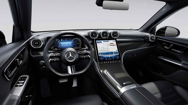 Mercedes-Benz GLC-KLASSE 300e 4MATIC Business Solution AMG | Premium Pakket | Trekhaak | Nightpakket | Panoramaschuifdak | Treeplanken |