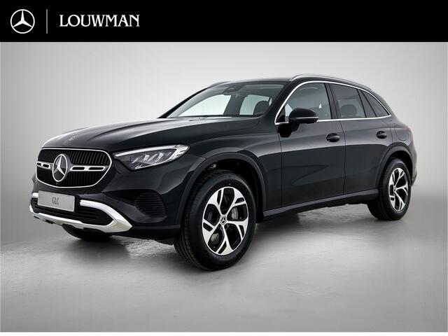 Mercedes-Benz GLC-KLASSE 300e 4MATIC Business Solution | Memorypakket | Advanced plus pakket | Chroompakket | Parkeerpakket | Trekhaak | Middenconsole ruitlook zilvergrijs | Sfeerverlichting | URBAN GUARD Plus |
