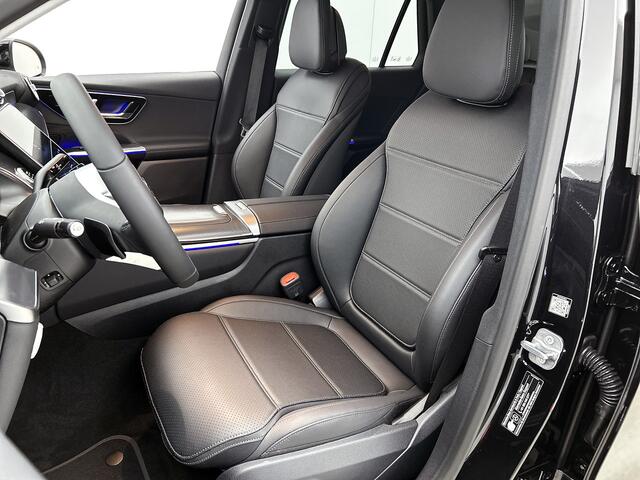 Mercedes-Benz GLC-KLASSE 300e 4MATIC Business Solution | Memorypakket | Advanced plus pakket | Chroompakket | Parkeerpakket | Trekhaak | Middenconsole ruitlook zilvergrijs | Sfeerverlichting | URBAN GUARD Plus |