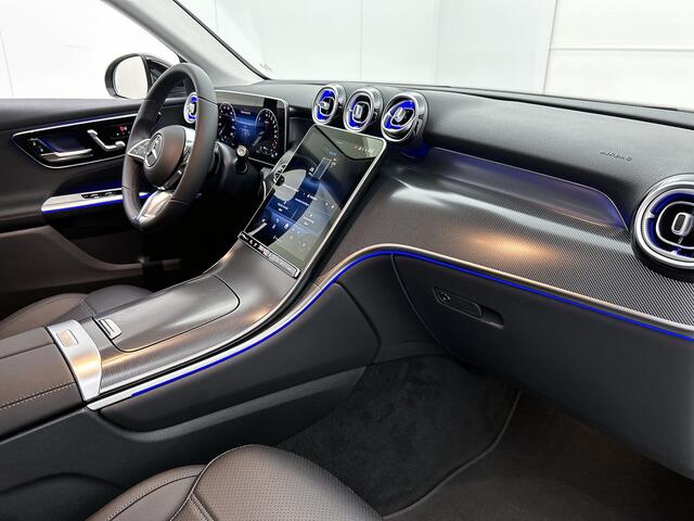 Mercedes-Benz GLC-KLASSE 300e 4MATIC Business Solution | Memorypakket | Advanced plus pakket | Chroompakket | Parkeerpakket | Trekhaak | Middenconsole ruitlook zilvergrijs | Sfeerverlichting | URBAN GUARD Plus |
