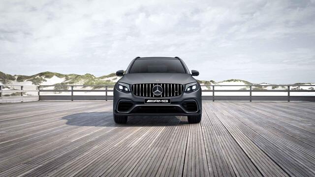 Mercedes-Benz GLC-KLASSE AMG 63 S 4MATIC+ | Keramische Remmen | Trekhaak | Rijassistentiepakket | Burmester | Treeplanken | Stoelventilatie | Nappa leder | Air Balance pakket |