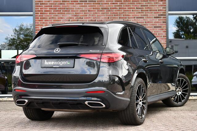 Mercedes-Benz GLC-KLASSE 300e 4M AMG Premium Distronic Burmester Night 20inch
