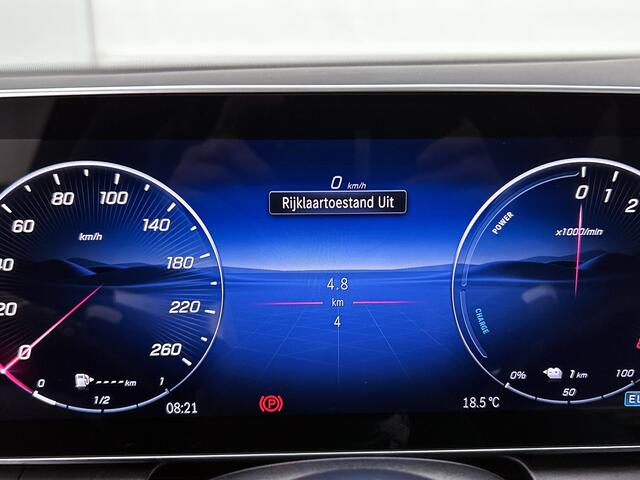 Mercedes-Benz GLC-KLASSE 300e 4MATIC Business Solution AMG | Advanced plus pakket | Trekhaak | Middenconsole metaalstructuur | Panoramaschuifdak | 20 inch vijfspaaks lichtmetalen AMG-velgen | URBAN GUARD plus |