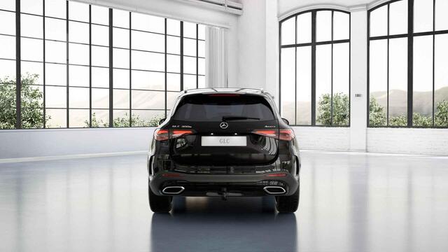 Mercedes-Benz GLC-KLASSE 300e 4MATIC AMG Line | Night | Panoramadak | Memory | Trekhaak | Digital light | Sfeerverlichting |
