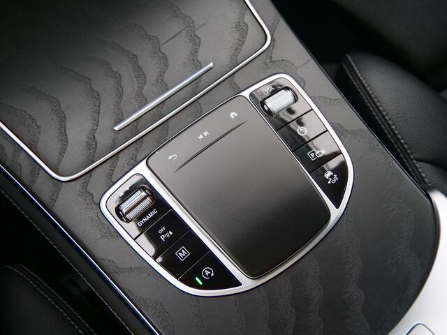 Mercedes-Benz GLC-KLASSE 300 4MATIC Premium Plus 259 Pk Automaat Navi / Apple Carplay / Pano-dak / Trekhaak