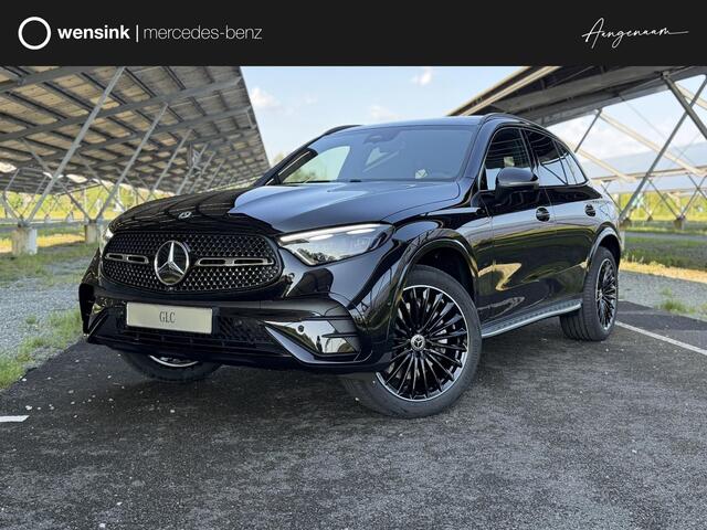 Mercedes-Benz GLC-KLASSE 300e 4MATIC Business Solution AMG | Night | Premium Pakket | Trekhaak | Panoramaschuifdak | Treeplanken | Digital light |
