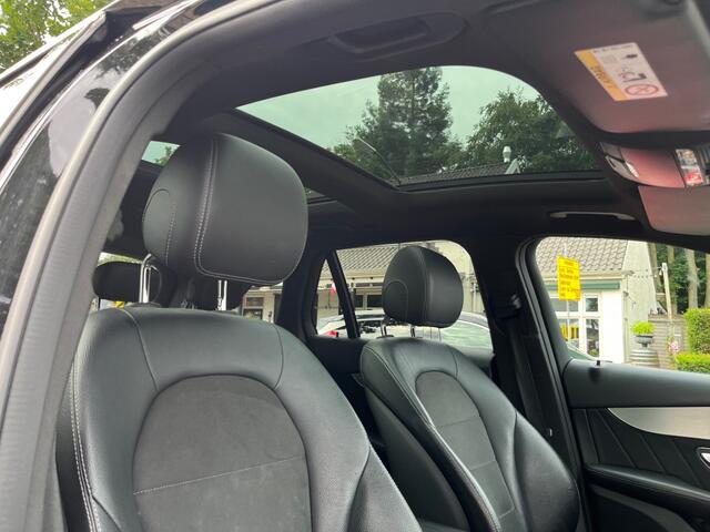 Mercedes-Benz GLC-KLASSE 350E 4MATIC PRESTIGE AMG PLUG-IN HYBRID / SCHUIFDAK / BURMEISTER / 360 CAMERA / 20'' LM-VELGEN / HALF LEDER / STOELVERWARMING