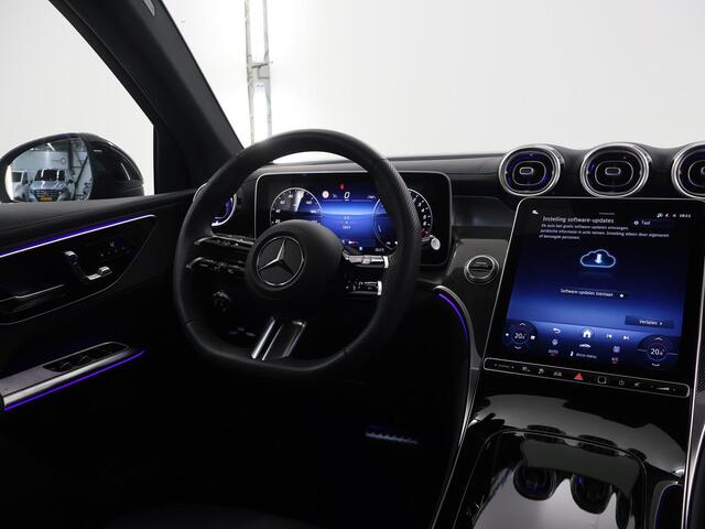 Mercedes-Benz GLC-KLASSE 300e 4MATIC Sport Edition | Panoramaschuifdak | Premium pakket | Nightpakket | 360° camera | Dodehoekassistent | DIGITAL LIGHT |