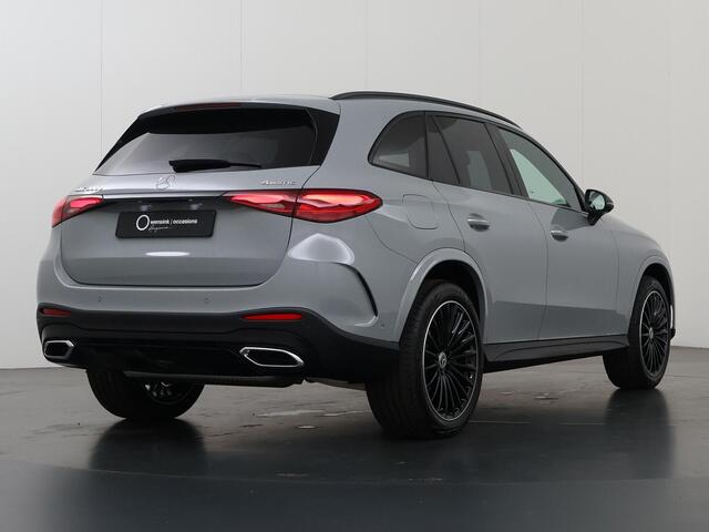 Mercedes-Benz GLC-KLASSE 300e 4MATIC Business Solution AMG | Night | Premium Pakket | Trekhaak | Panoramaschuifdak | Burmester | Memory |