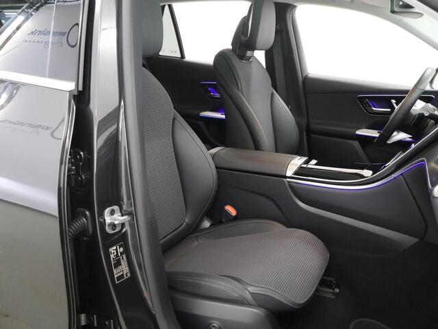 Mercedes-Benz GLC-KLASSE 300e 4MATIC Luxury Line | Panoramadak | Winter Paket | Memory stoelen | Parkeercamera | Sfeerverlichting |