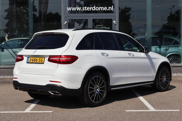 Mercedes-Benz GLC-KLASSE 300 4MATIC l AMG line l 245 PK l Panoramadak l Burmester l Stoelkoeling en stoelverwarming l Keyless Go l Distronic l Trekhaak wegklapbare l Leer l Adaptief LED high intelligent l Warmte werend en geluidswerend glas l Comand l 360 gr Camera l PTS l