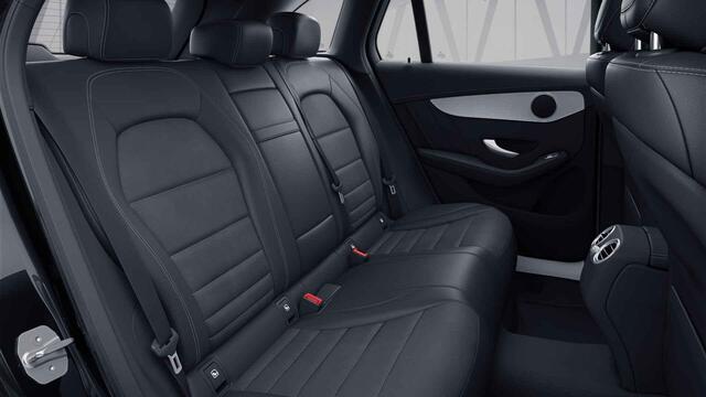 Mercedes-Benz GLC-KLASSE 200 Business Solution AMG | Night | Widescreen | Lederen bekleding | Stoelverwarming | Achteruitrijcamera |