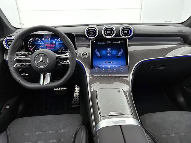 Mercedes-Benz GLC-KLASSE 300e 4MATIC Business Solution AMG | Advanced plus | Nightpakket | Trekhaak | Panoramaschuifdak | Treeplanken | Middenconsole metaalstructuur | 20 inch vijfspaaks lichtmetalen AMG-velgen |