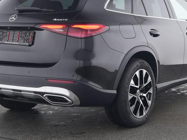 Mercedes-Benz GLC-KLASSE 300 e 4MATIC Plug-In Hybride Edition AVANTGARDE | Trekhaak | 19 Inch velgen | AC en DC lader | Zwarte Hemel | Distronic | Stuur en Stoelverwarming. Inclusief 24 maanden Mercedes-Benz Certified garantie voor Europa.