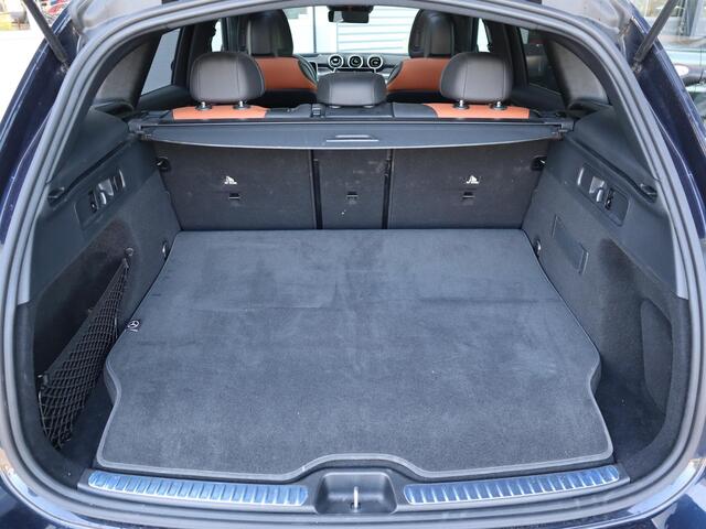 Mercedes-Benz GLC-KLASSE 300e 4MATIC AMG Line