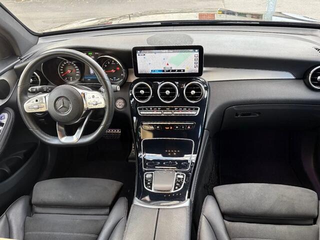 Mercedes-Benz GLC-KLASSE 200 4M AMG ** LED, MBUX+, PRIVACY, SPIEGEL- PACK, 19-inch LMV, DODE HOEK ** UNFALLFREI - VOL. MB-ONDERH. ** ** INFORMEER OOK NAAR ONZE AANTREKKELIJKE FINANCIAL-LEASE TARIEVEN **