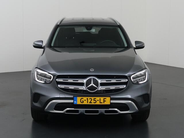 Mercedes-Benz GLC-KLASSE 200 Business Solution Limited | Getint glas | Trekhaak | Achteruitrijcamera | Stoelverwarming |