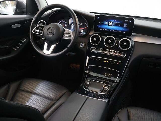 Mercedes-Benz GLC-KLASSE 200 Business Solution Limited | Getint glas | Trekhaak | Achteruitrijcamera | Stoelverwarming |