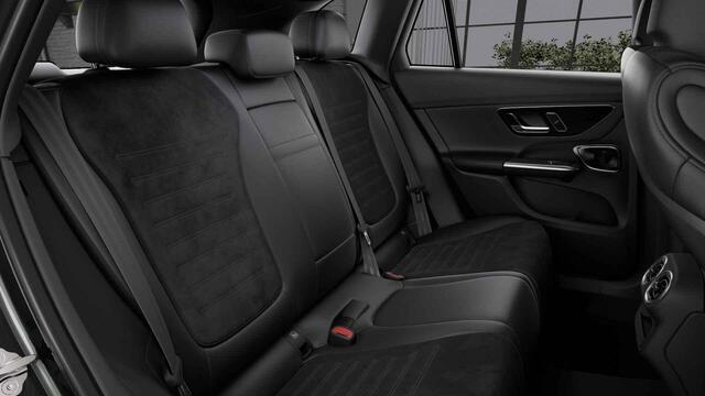 Mercedes-Benz GLC-KLASSE 200 4MATIC AMG Line | Panoramadak | Trekhaak | Night pakket |