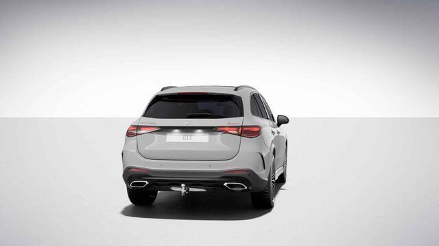 Mercedes-Benz GLC-KLASSE 300e 4MATIC Business Solution AMG | Premium Plus | Winter Pakket | Panoramaschuifdak | Burmester | Trekhaak |