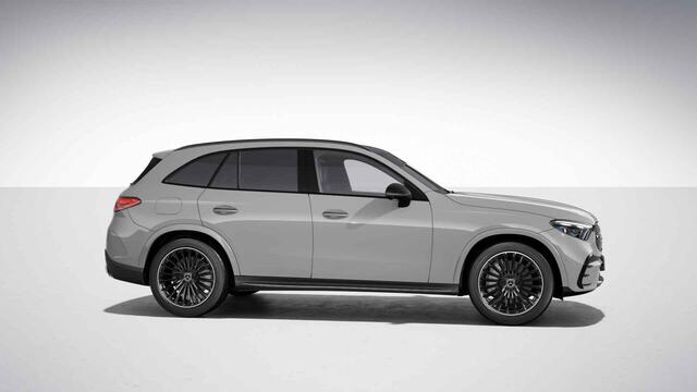 Mercedes-Benz GLC-KLASSE 300e 4MATIC Business Solution AMG | Night | Premium | Winter Pakket | Panoramaschuifdak | Trekhaak |