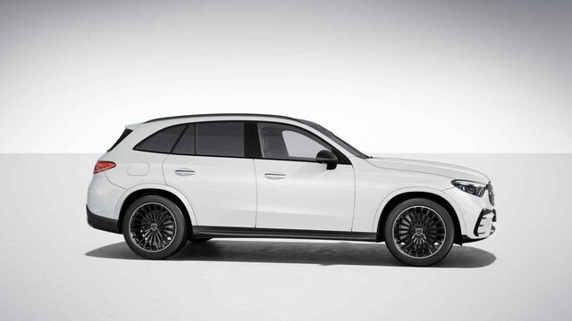 Mercedes-Benz GLC-KLASSE 300e 4MATIC Business Solution AMG | Premium pakket | Panoramaschuifdak | Trekhaak | Night Pakket | Treeplanken | Winterpakket |