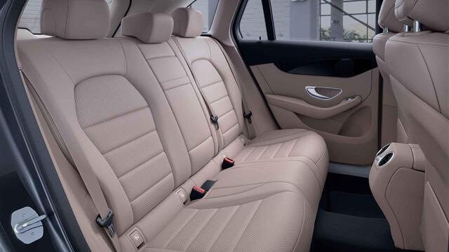 Mercedes-Benz GLC-KLASSE 200 Business Solution Limited | Treeplanken | Beige bekleding | Stoelverwarming |