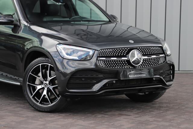 Mercedes-Benz GLC-KLASSE 300e AMG 4-Matic | 320PK | Luchtvering | Head-up | Burmester | Keyless-go | Sfeerverlichting | Pano | Memory | Multibeam | 2020.