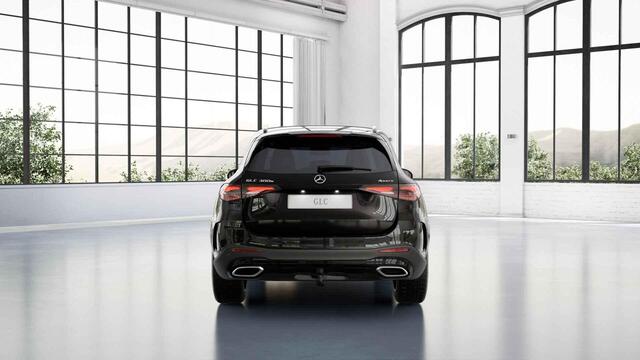 Mercedes-Benz GLC-KLASSE 300e 4MATIC Business Solution AMG | Premium Pakket | Trekhaak | Panoramaschuifdak | Treeplanken |
