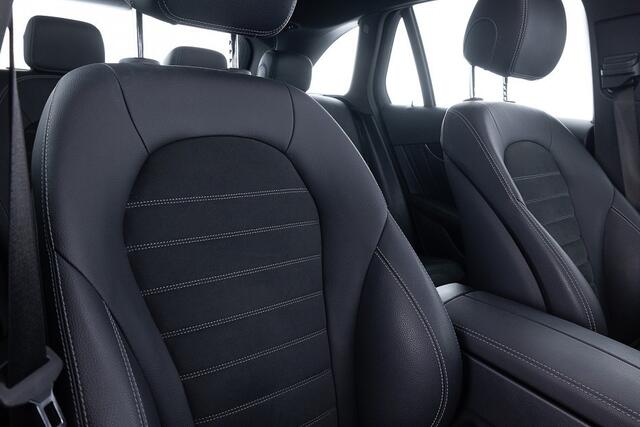 Mercedes-Benz GLC-KLASSE 300 de 4MATIC Premium Plus | PANORAMADAK | EL. STOELEN | Full LED | SOH 98.8% PHEV Plug-in Hybrid DIESEL *2000kg trekgewicht*