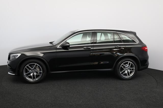 Mercedes-Benz GLC-KLASSE 250 4MATIC Premium Plus AMG/ Automaat/ 17'' LMV/ 360°Camera/ LED Koplampen/ LEDER/ Elek. Stoelen + Memory/ Keyless/ Panorama-Dak/ Stoelverw./ PDC V+A/ Zwarte-Hemel/ Navi/ Bluetooth/ Multi. Sportstuur.