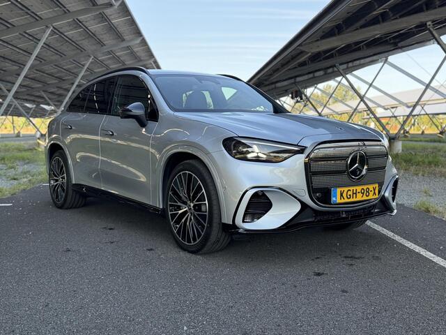 Mercedes-Benz GLC-KLASSE 400 4MATIC Launch Edition 94 kWh | AMG line | Night | Panoramadak | Sky control | Memory stoelen | Superscreen | Sportstoelen | Sfeerverlichting |