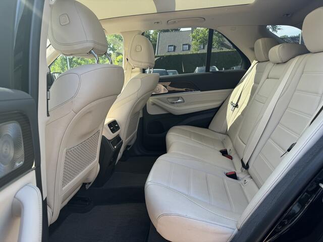 Mercedes-Benz GLE-KLASSE 450 4MATIC Premium Plus / Panoramadak / 360Camera / Burmester / 21'' / Head-up / Luchtvering / Treeplanken / Stoelventilatie / Stuurverwarming / Dodehoek / DAB / ACC