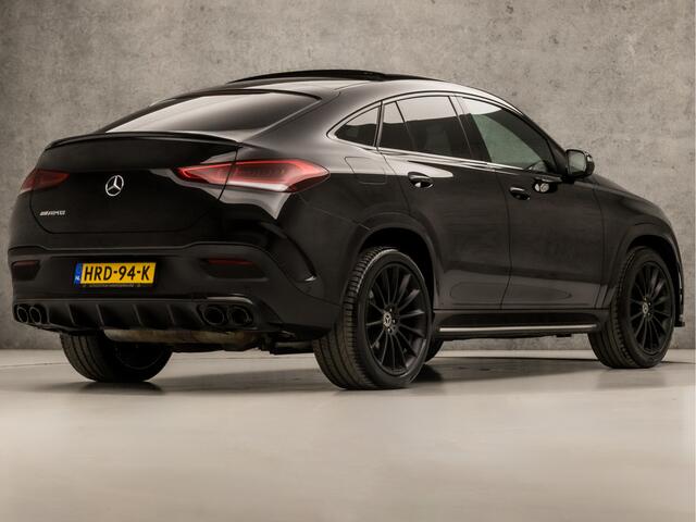 Mercedes-Benz GLE-KLASSE Coupé 350 e 4MATIC AMG 334Pk Automaat (PANORAMADAK, SFEERVERLICHTING, AMG SPORTSTUUR, LEDER/ALCANTARA, TREEPLANKEN, STUUR/STOELVERWARMING, ADAPTIVE CRUISE, APPLE CARPLAY, NIEUWSTAAT)