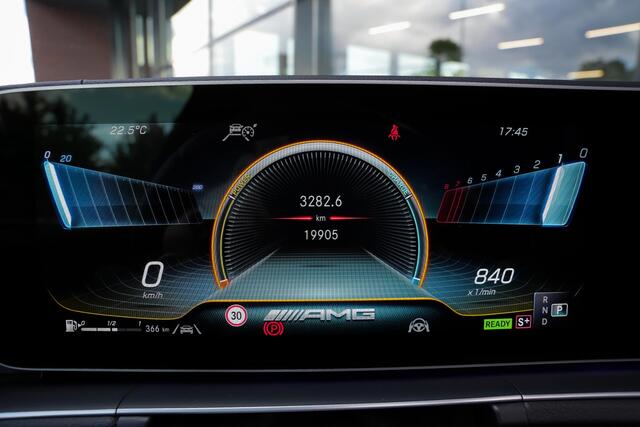 Mercedes-Benz GLE-KLASSE Coupé 53 AMG 4MATIC+ Premium Plus |panoramadak|Burmester|memory|head-up display|360 camera|sportuitlaat|carbon interieur|luchtvering|elek. trekhaak|