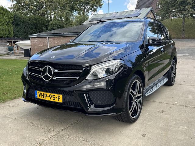 Mercedes-Benz GLE-KLASSE 350 D AMG GRIJS KENTEKEN BTW PANORAMADAK AIRMATIC LEER CAMERA