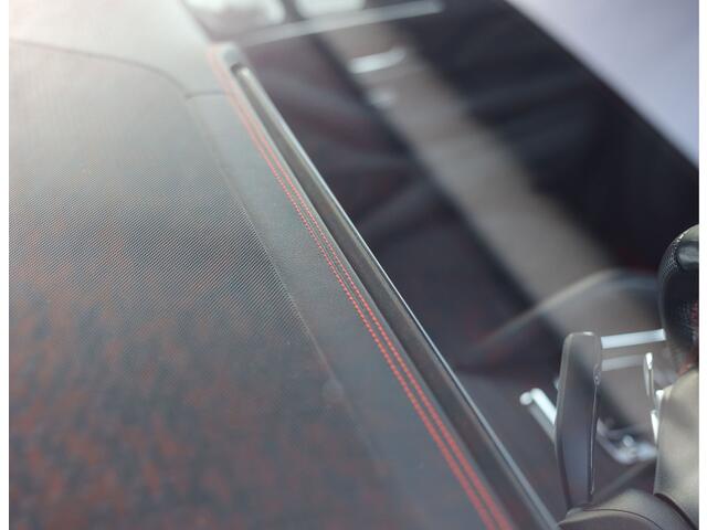 Mercedes-Benz GLE-KLASSE AMG 53 4MATIC+ Premium Plus | Rood design - Trekhaak - Pano