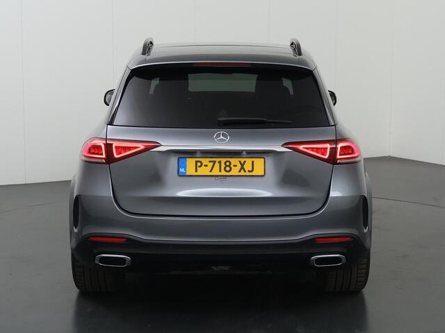 Mercedes-Benz GLE-KLASSE 350 e 4MATIC Premium Plus | AMG | Panoramadak | Nightpakket | Luchtvering | Trekhaak | Burmester | Memory | Treeplanken | Rijassistentiepakket | Stoelventilatie |