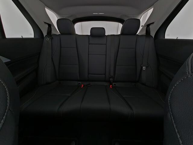 Mercedes-Benz GLE-KLASSE 400 e 4MATIC Plug-In Hybride Panorama Schuif-Kanteldak | Parkeerpakket met 360°-camera | MultiBeam Ledkoplampen | Burmester® 3D surround sound systeem. Inclusief 24 maanden MB Certified garantie voor Europa.