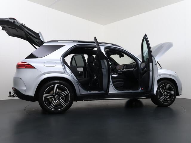 Mercedes-Benz GLE-KLASSE 400 e 4MATIC Sport Edition | AMG Line | Premium Plus Pakket | Night Pakket | Rijassistentie Pakket | Warmte Comfort Pakket | Winter Pakket | Panoramadak | Trekhaak | Treeplanken | AIRMATIC Luchtvering | Burmester 3D Surround | 360° Camera | Head-up Displa