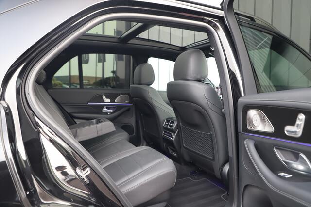 Mercedes-Benz GLE-KLASSE 400e AMG 4-Matic | 381PK | Luchtvering | Head-up | Keyless-go | Burmester | Sfeerverlichting | Multibeam | Trekhaak | Standkachel | 2025.