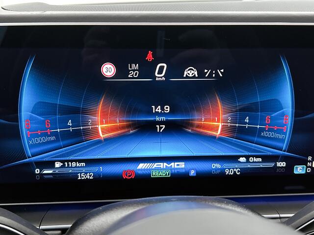 Mercedes-Benz GLE-KLASSE Coupé AMG 53 Hybrid 4MATIC+ Night Edition Premium Plus | Sierelementen AMG carbon | Winterpakket | Remklauwen rood | 22 inch AMG velgen | Stoelventilatie voor | Stoelverwarming achter | Dakhemel alcantara | Rijassistentiepakket | 360°-camera | Head-up dis