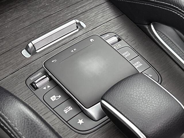 Mercedes-Benz GLE-KLASSE 350 e 4MATIC AMG Nightpakket | Trekhaak | Airmatic | Panoramadak | Distronic | Memory | Stoelverwarming Voor en Achter | Inclusief 24 maanden Mercedes-Benz Certified garantie voor Europa.