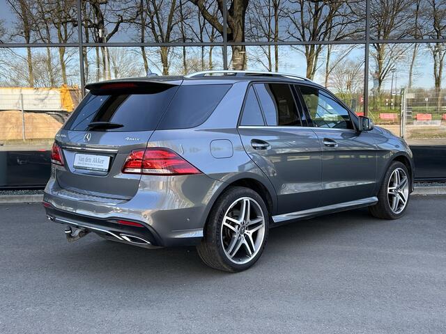 Mercedes-Benz GLE-KLASSE 350 d 4Matic AMG // Luchtvering // Panoramadak // Trekhaak 3500kg // 360 Camera // Leder
