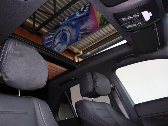 Mercedes-Benz GLE-KLASSE 400e 4MATIC Sport Edition Premium Plus | Night | Premium Plus | Panoramaschuifdak | AIRMATIC | Trekhaak | Burmester | Massagestoelen | 22 inch AMG Velgen | Winter pakket |