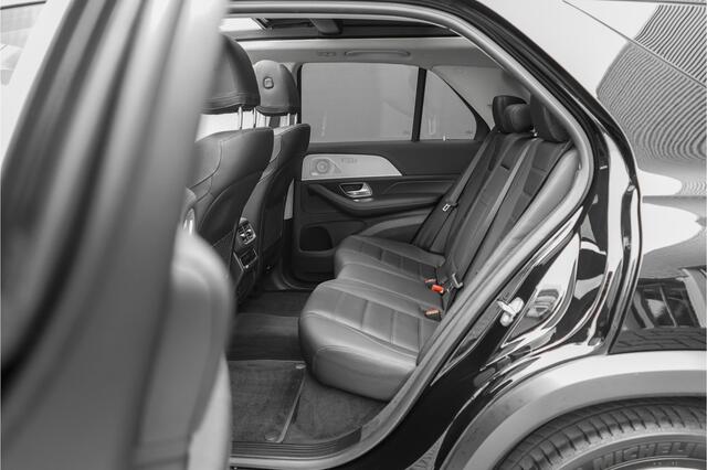Mercedes-Benz GLE-KLASSE 450 4MATIC Premium Plus Pano Airmatic Burmester 21"